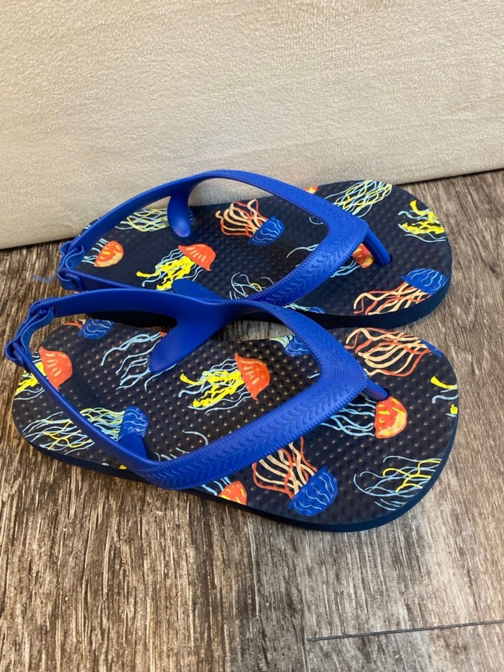 Toddler Flip Flops Size 9/10